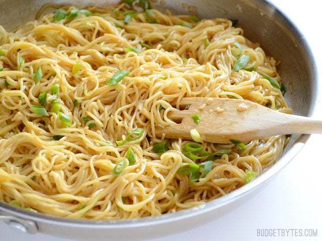 Garlic Butter Noodles - Plain Chicken
