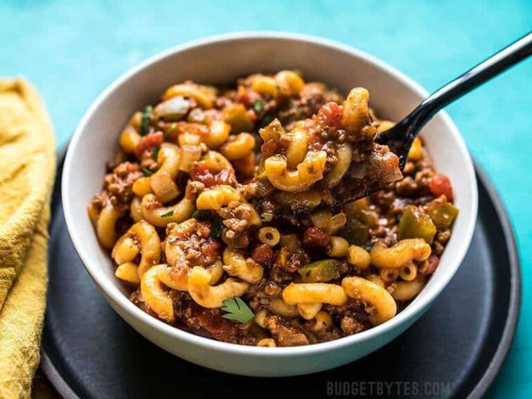 Easy American Goulash - One Pot - Budget Bytes