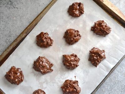 Chocolate Cayenne Crinkles - Budget Bytes