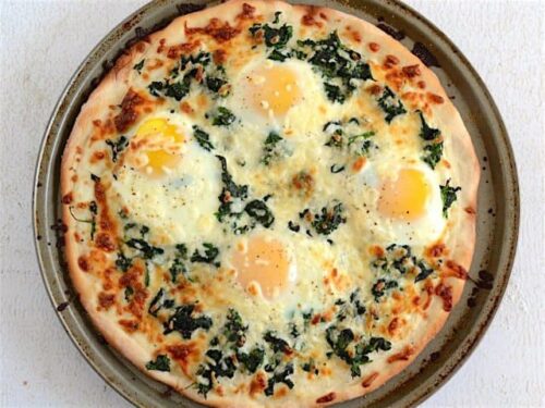 Eggs Florentine Breakfast Pizza - Budget Bytes