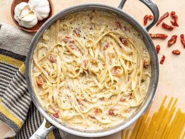 One Pot Creamy Sun Dried Tomato Pasta - Budget Bytes