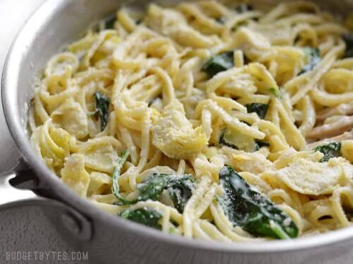 20 Minute Creamy Spinach Artichoke Pasta - Budget Bytes