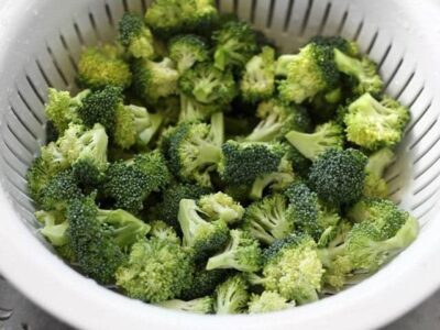 Broccoli Salad with Honey Yogurt Dressing - Budget Bytes