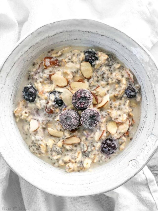 No Sugar Added Blueberry Almond Overnight Oats - Budget Bytes