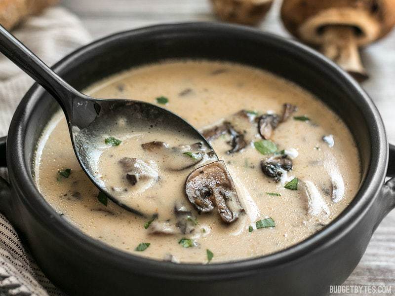 https://www.budgetbytes.com/wp-content/uploads/2017/09/Creamy-Garlic-Mushroom-Soup-spoon.jpg