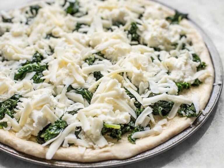 Garlicky Kale and Ricotta Pizza - Budget Bytes