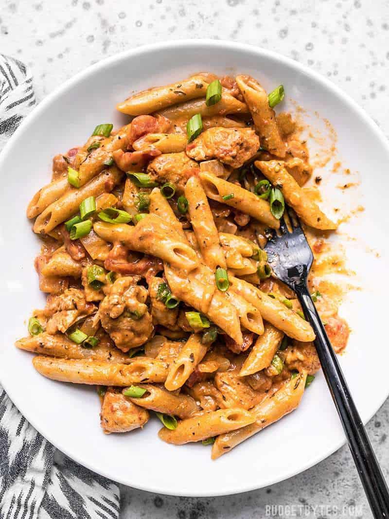 Featured image of post Steps to Prepare Spicy Creamy Chicken Pasta Recipes