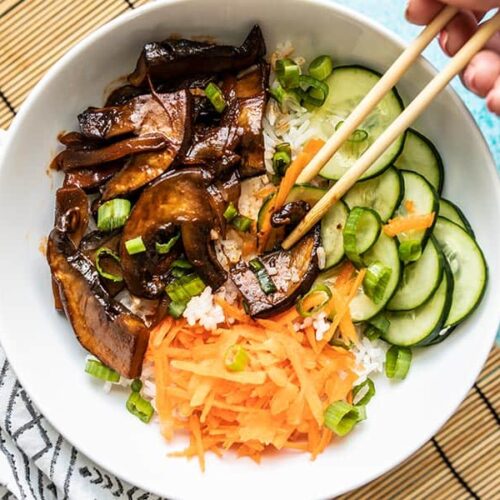 Gochujang Tofu and Rice Bowls - Dishing Out Health