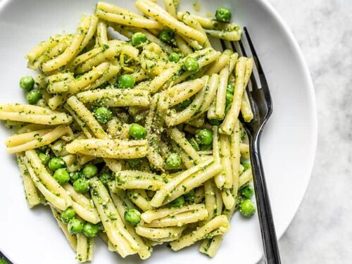 Pesto Pasta (Easy Recipe) - Insanely Good