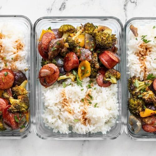 https://www.budgetbytes.com/wp-content/uploads/2020/01/Smoky-Roasted-Sausage-and-Vegetables-meal-prep-500x500.jpg