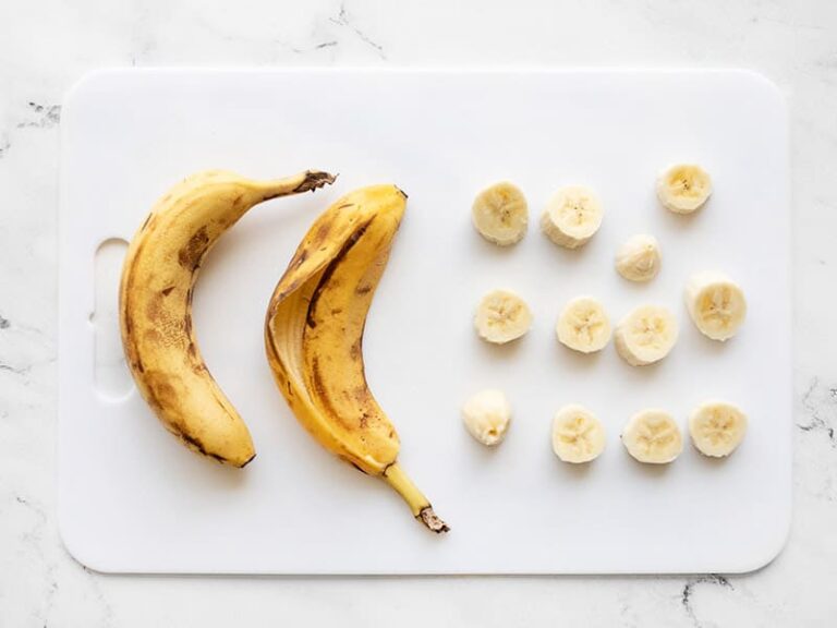 How To Freeze Bananas Step By Step Guide Budget Bytes 