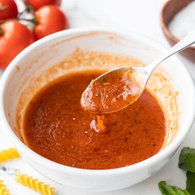 Tomato Basil Vinaigrette - Budget Bytes