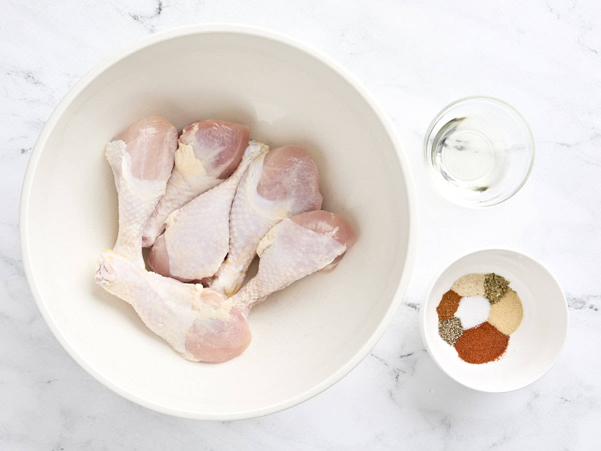 Ingredients for baked chicken drumsticks.