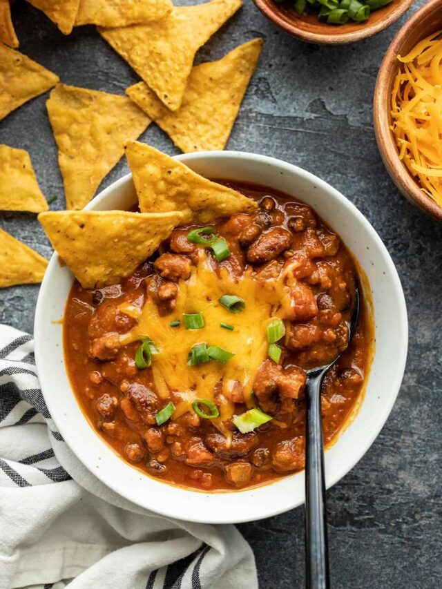 Easy Pumpkin Chili - Budget Bytes