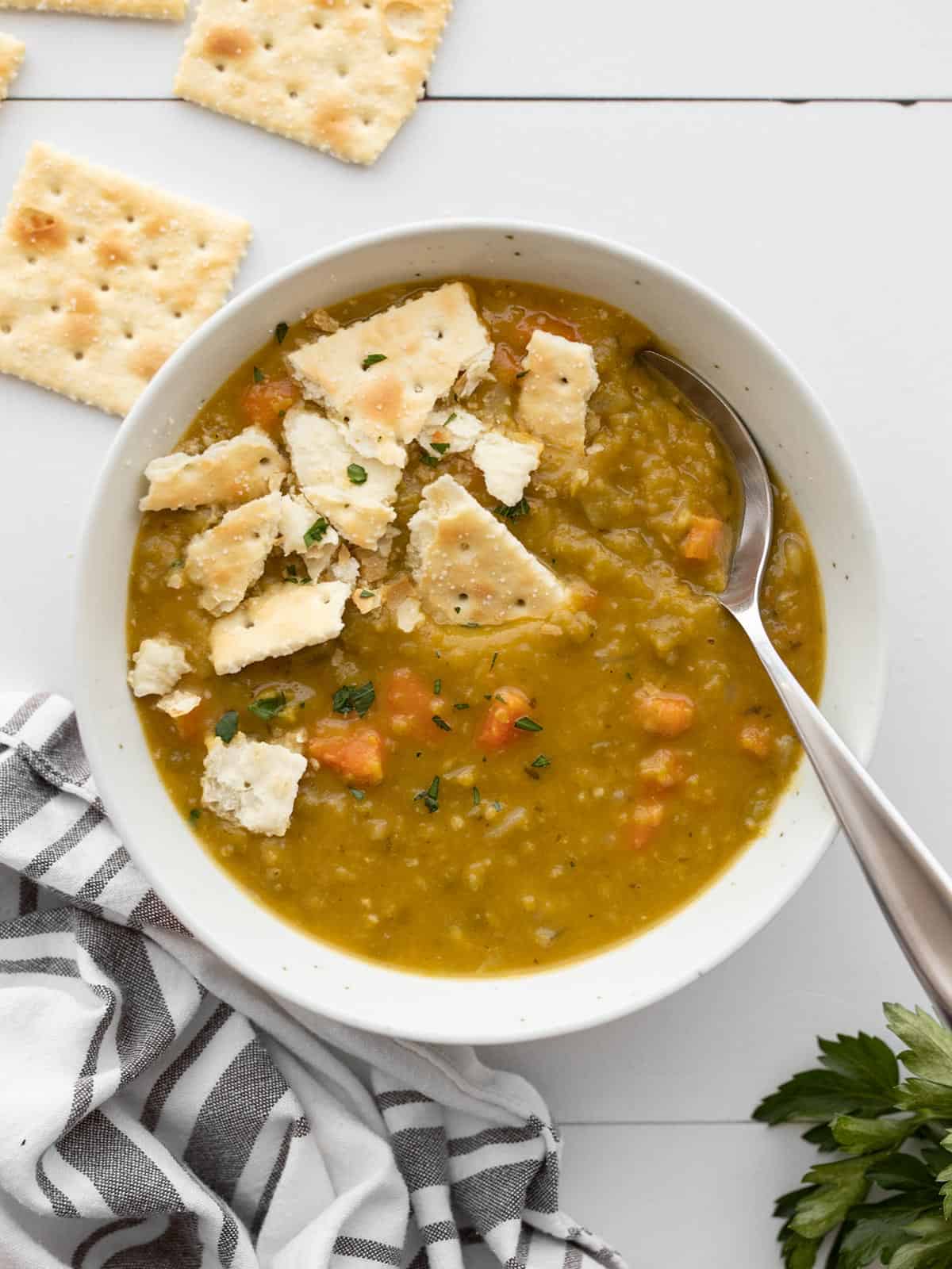 Crock Pot Split Pea Soup recipe - Eating on a Dime