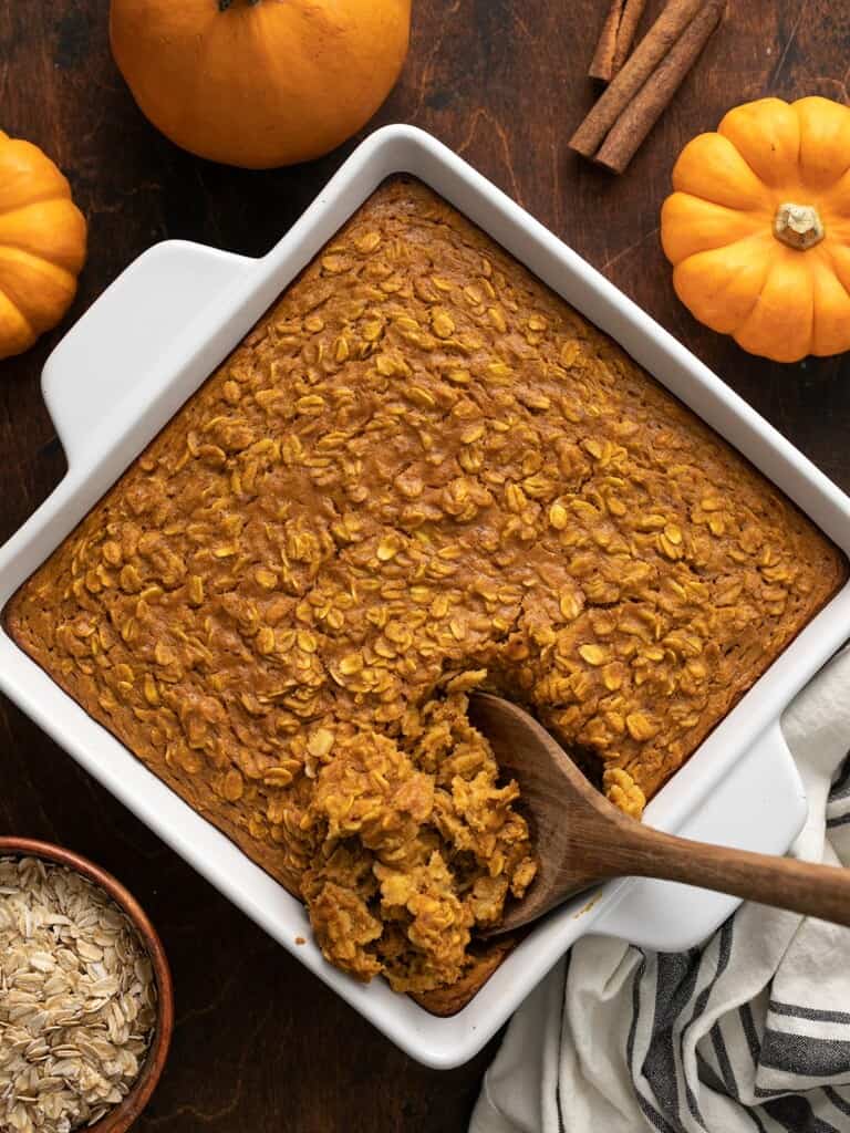 Baked Pumpkin Pie Oatmeal - with VIDEO - Budget Bytes