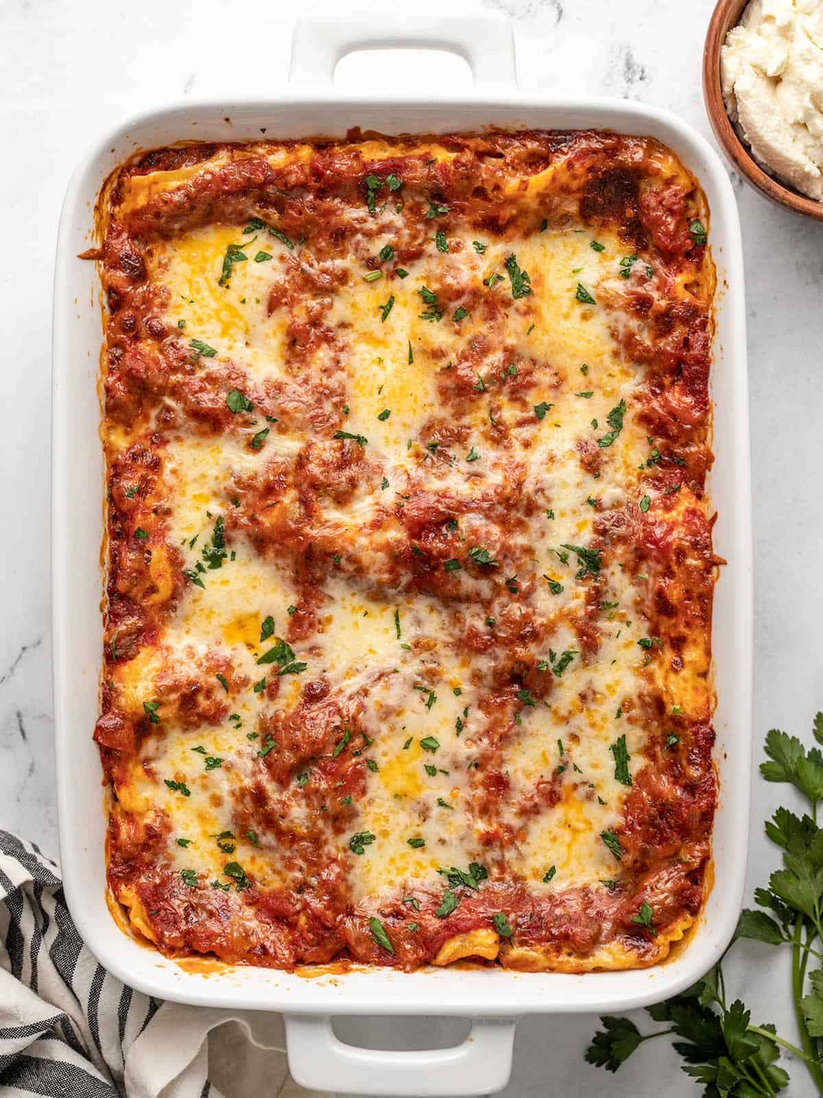 https://www.budgetbytes.com/wp-content/uploads/2022/12/Homemade-Lasagna-V2.jpg