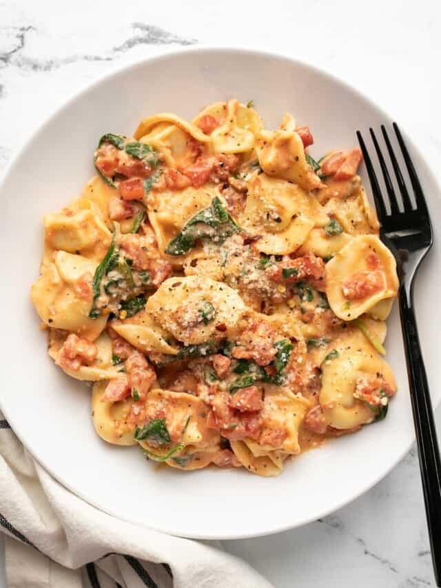 Spinach Tortellini Skillet - Budget Bytes