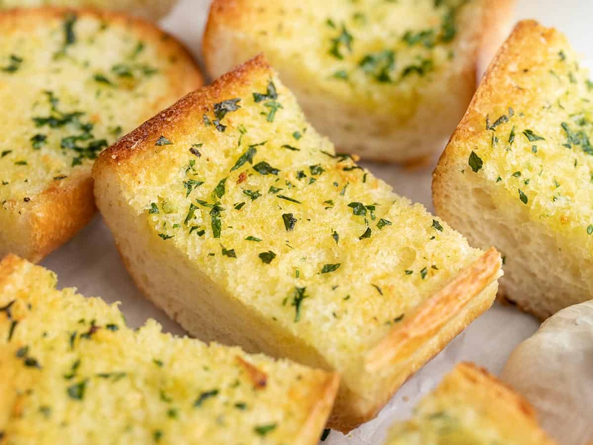 Air Fryer Garlic Toast Pizzas - Cooks Well With Others