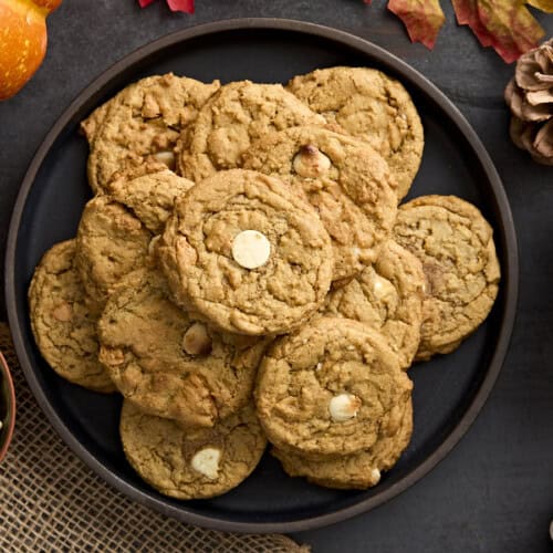 A plate of pumpkin cookies.